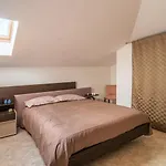 Apartment A Ficu Pala *